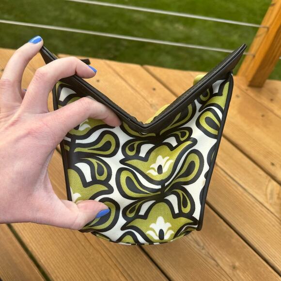 🧡SALE: Petunia Pickle Bottom Dancing In Dublin Green Floral Designer Diaper Bag - Picture 3 of 11